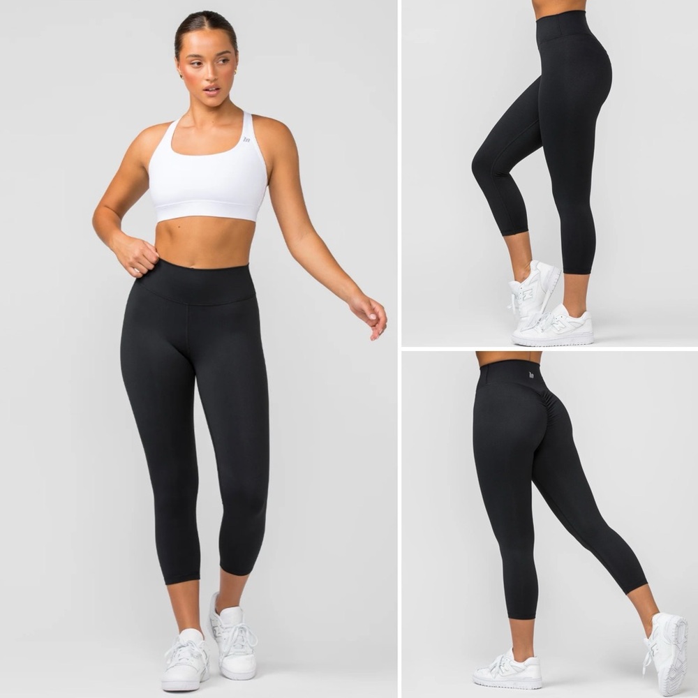 NWT Muscle Nation Signature Scrunch 7/8 Leggings